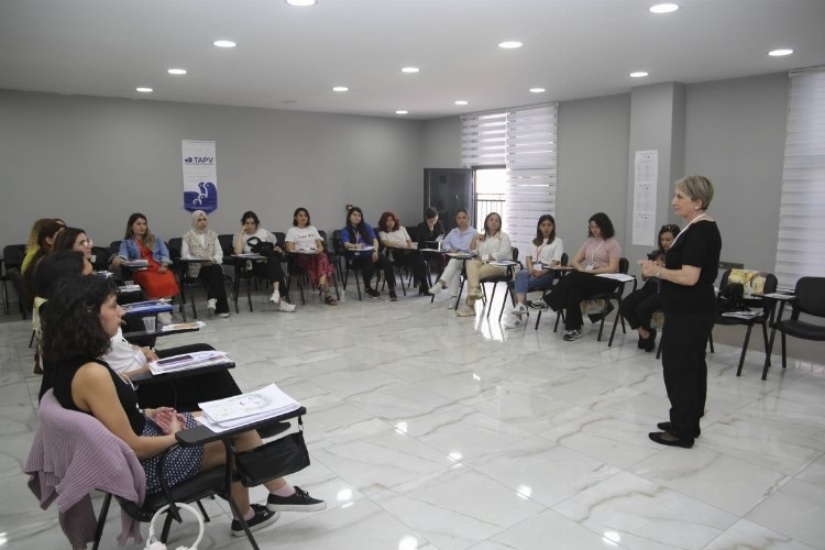 TAPV ve Adana Büyükşehir Belediyesi’nden 3 bin kadına ulaşacak proje
