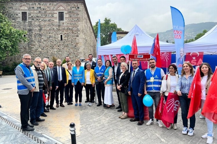 DEVA Genel Başkan Yardımcısı Oktar Bursa teşkilatıyla sahaya çıktı