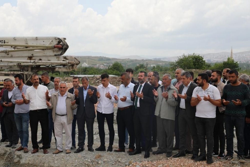 ELAZIĞ MİNİBÜSÇÜLER SİTESİ'NİN TEMELİ ATILDI