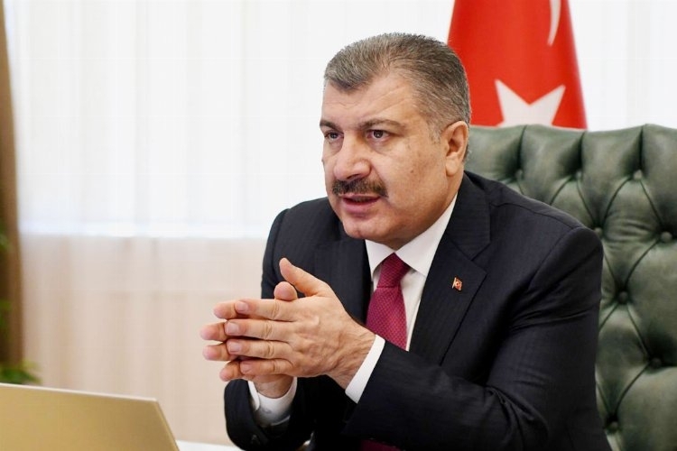 Bakan Koca: Kızamığa Bağlı Bir Ölüm Yok, Hasta Yabancı Uyruklu ve HIV/AIDS’li
