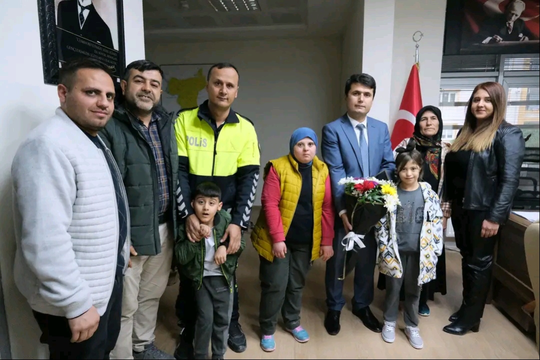 Engelli Gençlerden Gelen Ziyaret: Kaymakam Cankaloğlu Sevgiyle Karşıladı