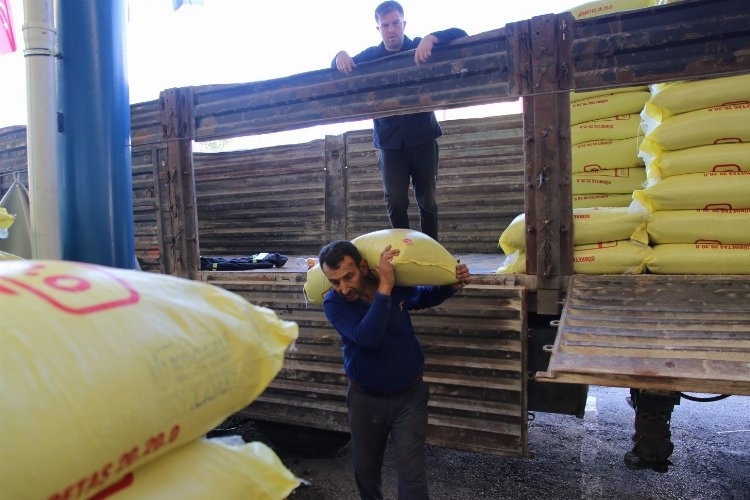 Kocaeli'de Çiftçilere Yüzde 50 Hibeli Gübre Desteği Sağlanıyor