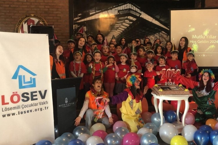 Bursa, 2024'e LÖSEV İle Sevgi Dolu Bir Merhaba Diyor
