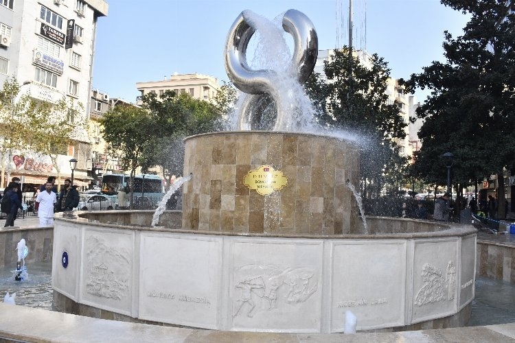 Manisalılar Yeni Meydanına Kavuştu