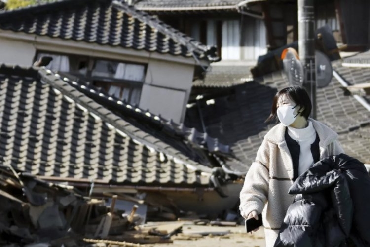 Japonya'da Şiddetli Depremin Ardından En Az 55 Kişi Hayatını Kaybetti