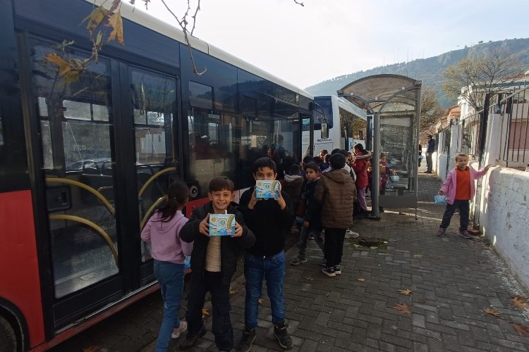 Gölmarmara Bölgesinde Ekonomik Bilinç ve Tasarruf Hareketi