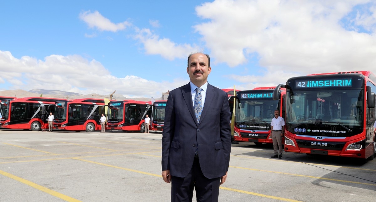 Büyükşehir Belediyesi: 2023'te 102,4 Milyon Yolcuya Ulaşımda Liderlik Etti