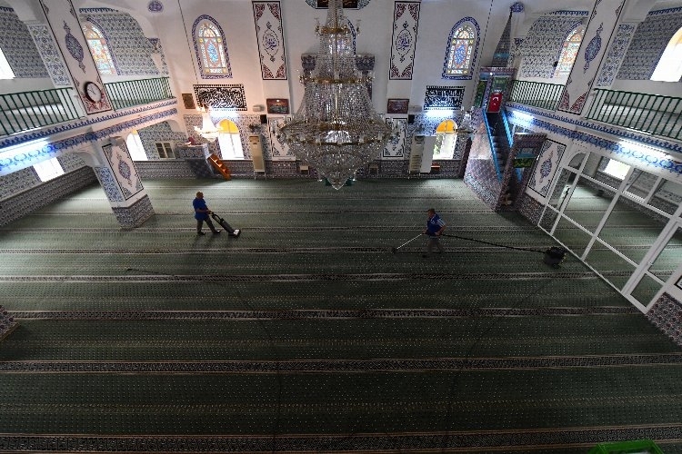 Büyükşehir'den Gelen Rahatlık: İbadethane ve Evlere Özel Temizlik Hizmeti