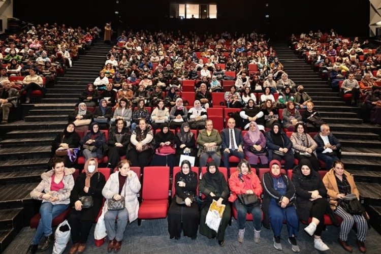 Büyükşehirle Üreten Kadınlar Festivali, Türk El Sanatlarını ve Kadın Girişimciliğini Destekliyor