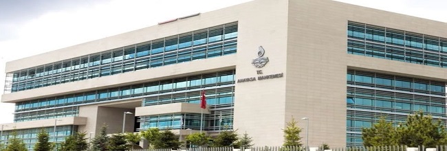 Anayasa Mahkemesi Üyeleri Uyuşmazlık Mahkemesi Başkanlığına ve Başkanvekilliğine Seçildi