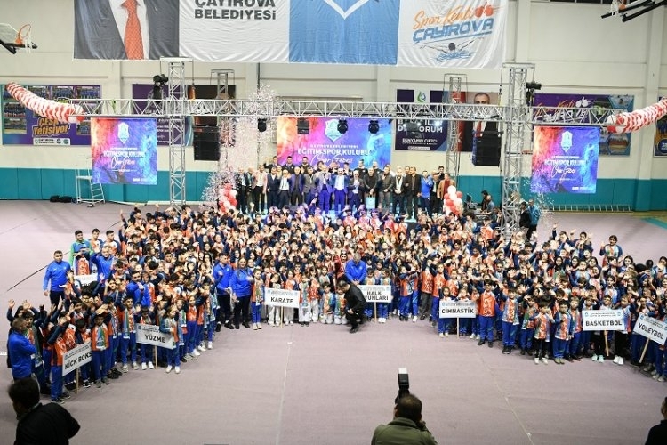 Çayırova, 2023'te 50 Kupa ile Zaferine Zafer Katıyor