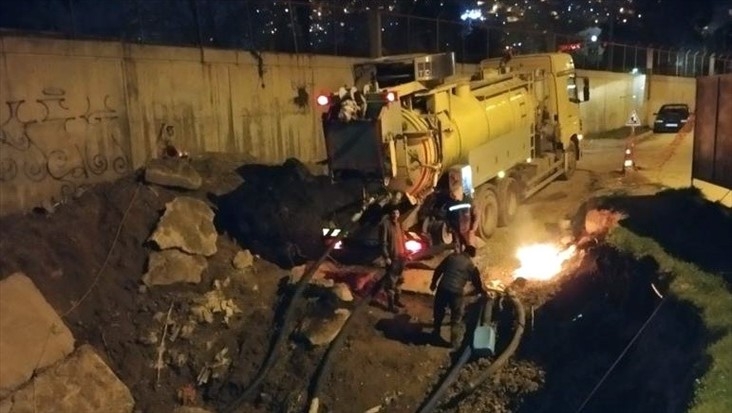 Büyük Kanal'ın Derinliklerinde Devam Eden Temizlik Çalışmaları