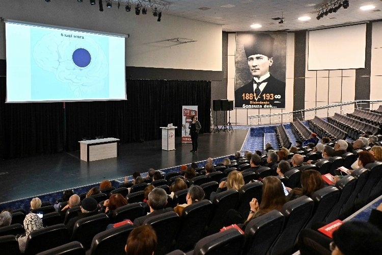 Girişimsel Nöroloji Uzmanı: İnme Hastalığının Nedenleri ve Tedavi Yöntemleri Seminerde Ele Alındı