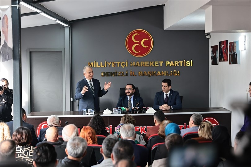 Başkan Zolan, MHP'ye Nezaket Ziyaretinde Bulundu
