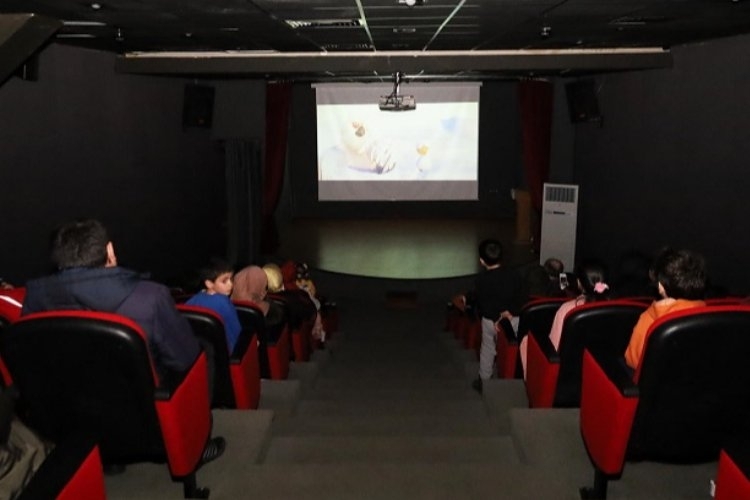 Büyükşehir Belediyesi Etkinlikleriyle Sakarya'nın Minikleri Gönüllerince Eğleniyor