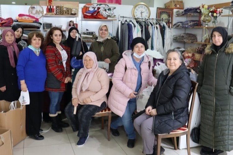 İzmit Çınar Kadın Kooperatifi, Evde Çalışan Kadınlara İş İmkanları Sunuyor