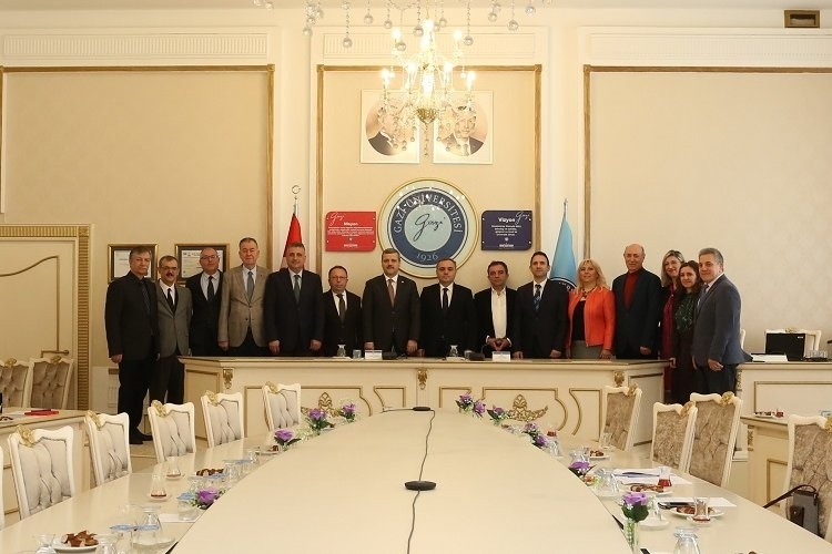 azi ve Erciyes Üniversiteleri Arasında Lisansüstü Eğitim İş Birliği Protokolü İmzalandı