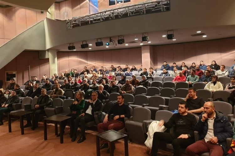 Kayseri Büyükşehir Belediyesi Personeline Verilen Seminerle Bilgi Paylaşımı