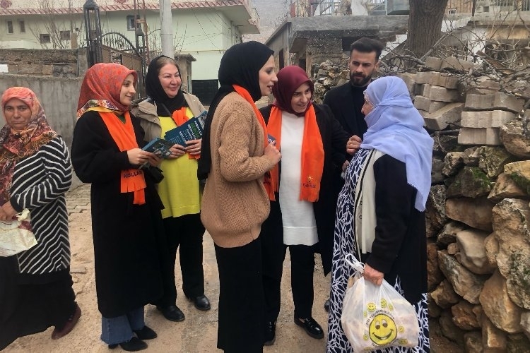 AK Parti Mardin İl Kadın Kolları Başkanı: Yerel Seçimlerin Önemi