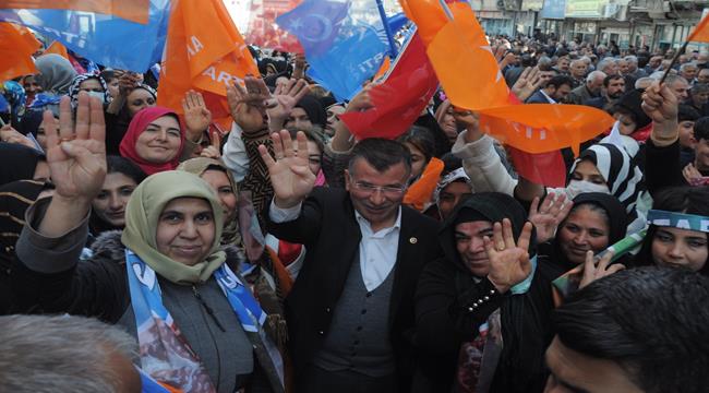 AK Parti Suruç İlçe Seçim Bürosu Hizmete Girdi