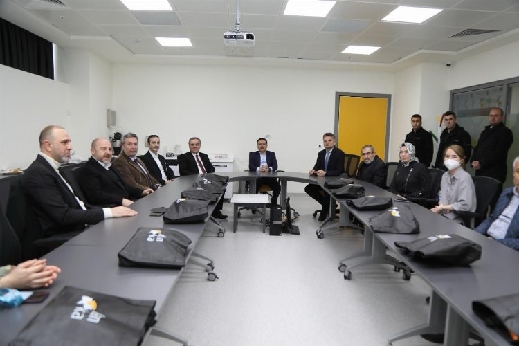 Vali Gökmen Çiçek ve Rektör Prof. Dr. Altun'dan KANKA'ya Güç Veren Ziyaret