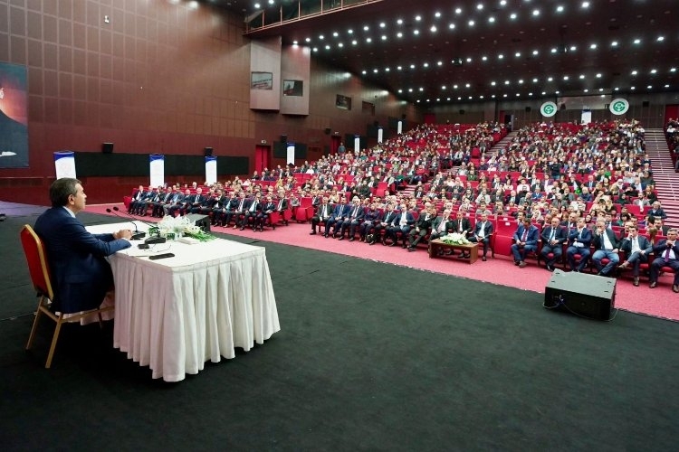 Adana'daki Eğitimsel Toplantıya Bakan Tekin'den Katılım