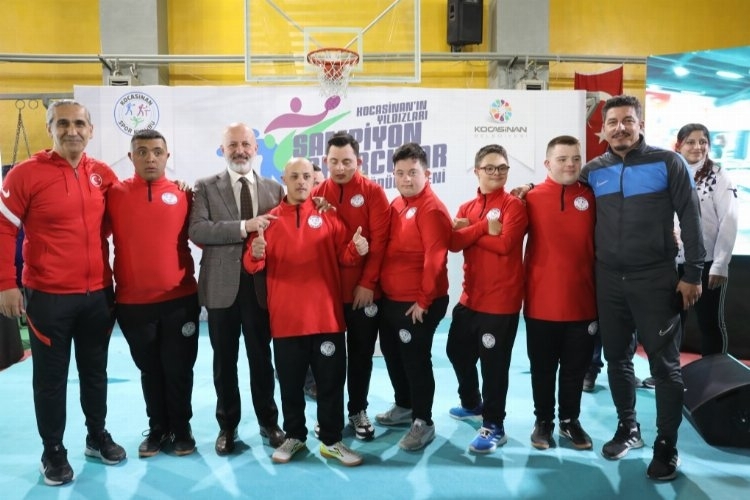 Kocasinan'ın Gururu: Milli Sporcu Hacı Ömer Arslantürk Dünya İkincisi Oldu