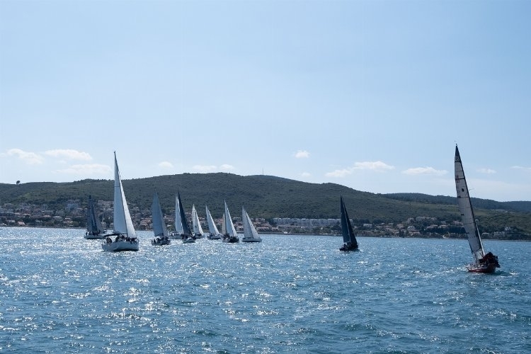 İzmir Urla Sahilleri, Yelken Tutkunları İçin Açılıyor