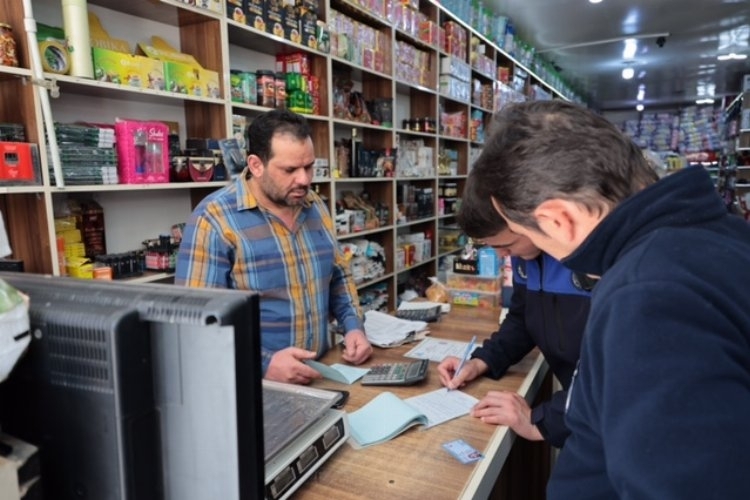 Başkan Arı'nın İlk Talimatı: Arapça Tabelaların Kaldırılması