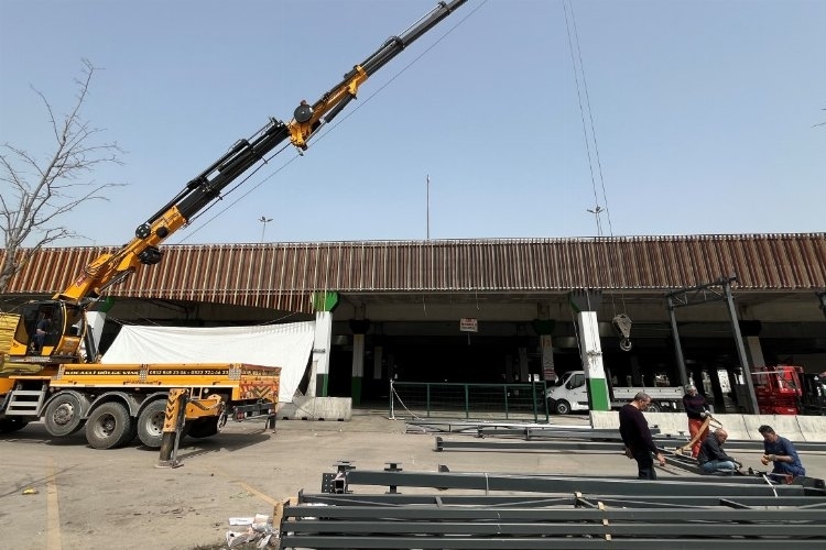 Kocaeli'de Pazar Alanına Sundurma İnşa Edilecek