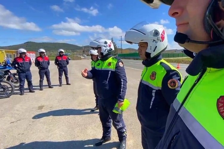Keşan'da Motosiklet Sürücülerine Bayram İçin Sürprizleri
