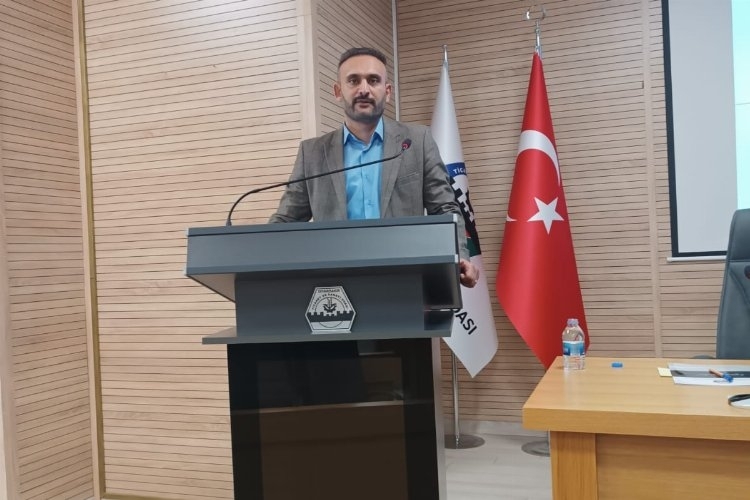 Sevilen Yazar, Çocukların Geleceği İçin Dernek Kurdu