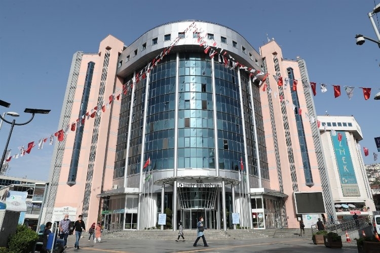 İzmit Belediyesi, Özel Araç Tahsisini Sonlandırıyor