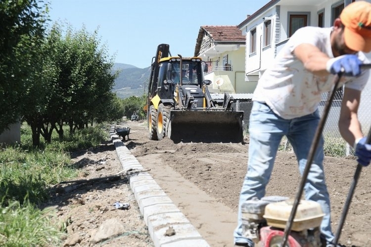 Sakarya Geyve'de Yol İyileştirme Projeleri Başlatıldı
