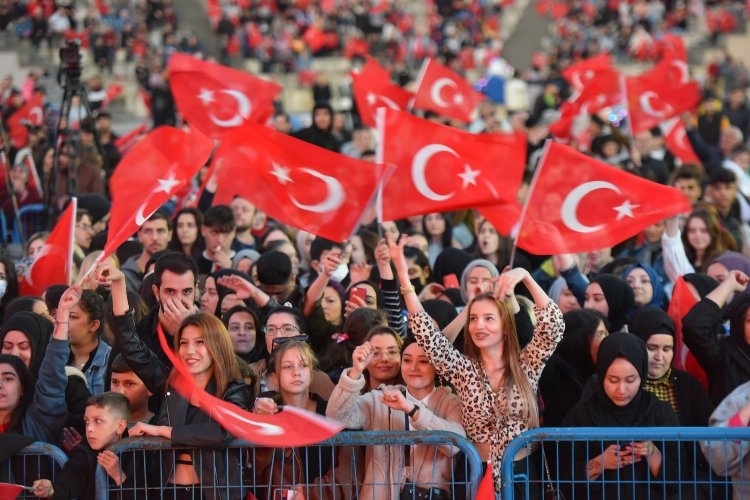 Yıldırım’da 19 Mayıs Coşkusu: Gençlik Konseri