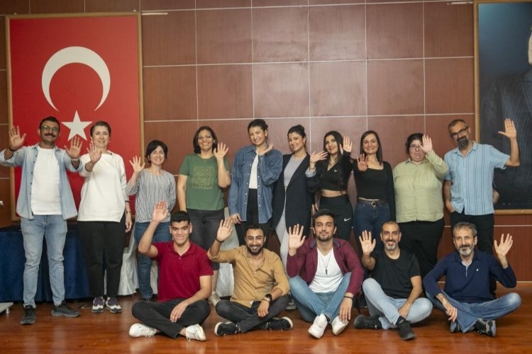 Mersin'de Kültür ve Sanatın Gücü: Şehir Tiyatrosuna Yatırım