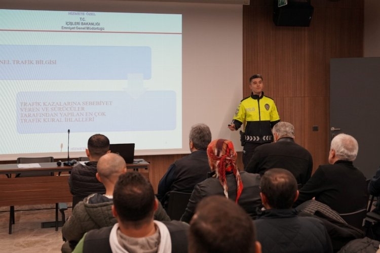 Büyükşehir Belediyesi Sürücülerine Hizmet Kalitesi Eğitimi