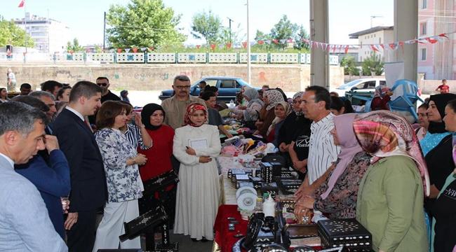 Hayat Boyu Öğrenme Haftası: Halfeti'de Görkemli Sergi